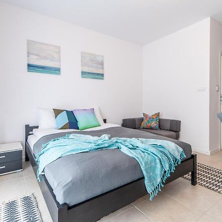 Rent Like Home - Flamingo White เมียนซิดดรอแย ภายนอก รูปภาพ